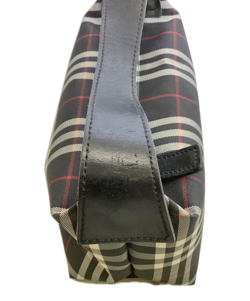 BURBERRY LONDON（バーバリーロンドン）BURBERRY LONDON (バーバリーロンドン) BURBERRY LONDON　ブラック×レッド　ノバチェック　ミニポーチ ブラック×レッドの古着・服飾アイテム