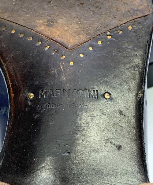 MAGNANNI（マグナーニ）MAGNANNI (マグナーニ) MAGNANNI　ネイビー　SELECCION　レザーシューズ ネイビー サイズ:SIZE 26cmの古着・服飾アイテム
