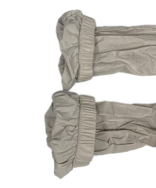 Matin Kim（マーティン・キム）Matin Kim (マーティン・キム) MATIN KIM　クロップドフーデッドジャケット グレー サイズ:SIZE Freeの古着・服飾アイテム