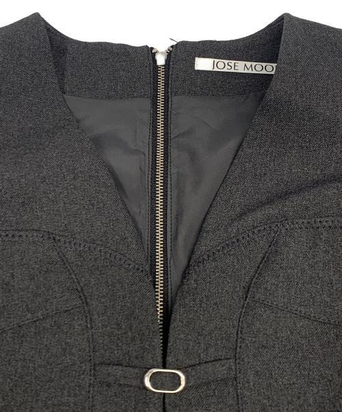JOSE MOON（ジョゼムーン）JOSE MOON (ジョゼムーン) JOSE MOON　グレー　パワーショルダーミニドレス グレー サイズ:SIZE 36の古着・服飾アイテム