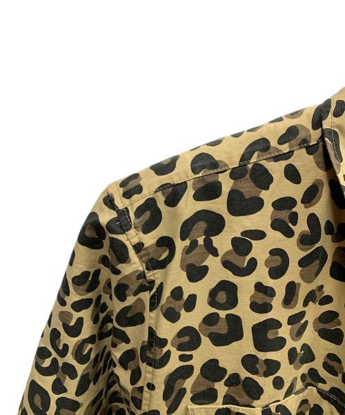 stussy（ステューシー）stussy (ステューシー) stussy　ベージュ×ブラック　レオパード柄　半袖シャツ ベージュ×ブラック サイズ:SIZE Mの古着・服飾アイテム