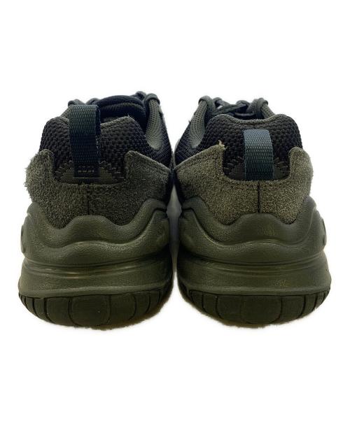 NIKE（ナイキ）NIKE (ナイキ) NIKE　グレー　TECH HERA　スニーカー グレー サイズ:SIZE 27cmの古着・服飾アイテム
