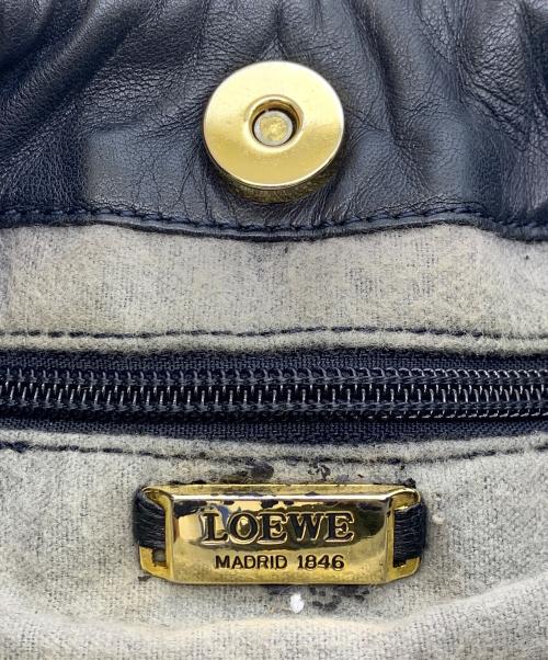 LOEWE（ロエベ）LOEWE (ロエベ) LOEWE　アナグラム　ブラック　レザーショルダーバッグ ブラックの古着・服飾アイテム