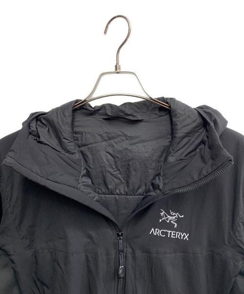 ARC'TERYX（アークテリクス）ARC'TERYX (アークテリクス) ARC'TERYX　フーデッドジャケット ブラック サイズ:Mの古着・服飾アイテム