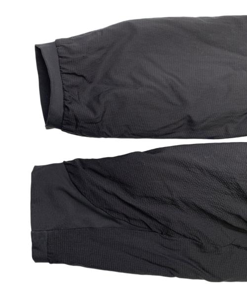 ARC'TERYX（アークテリクス）ARC'TERYX (アークテリクス) ARC'TERYX　フーデッドジャケット ブラック サイズ:Mの古着・服飾アイテム