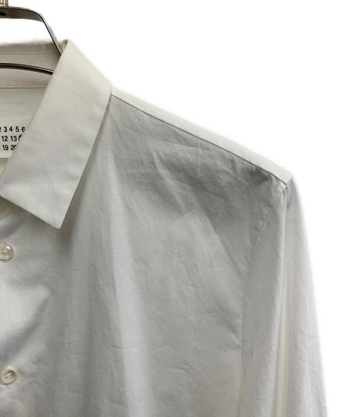 Maison Margiela（メゾンマルジェラ）Maison Margiela (メゾンマルジェラ) Maison Margiela　長袖シャツ ホワイト サイズ:40の古着・服飾アイテム