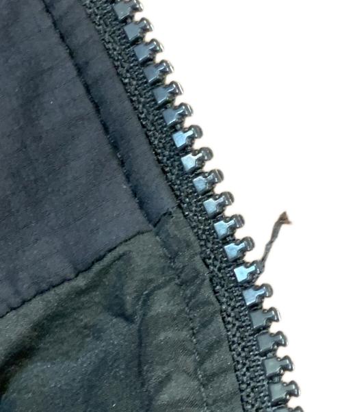 ARC'TERYX（アークテリクス）ARC'TERYX (アークテリクス) ARC'TERYX　ブラック　ATOM HOODY ブラック サイズ:SIZE Lの古着・服飾アイテム
