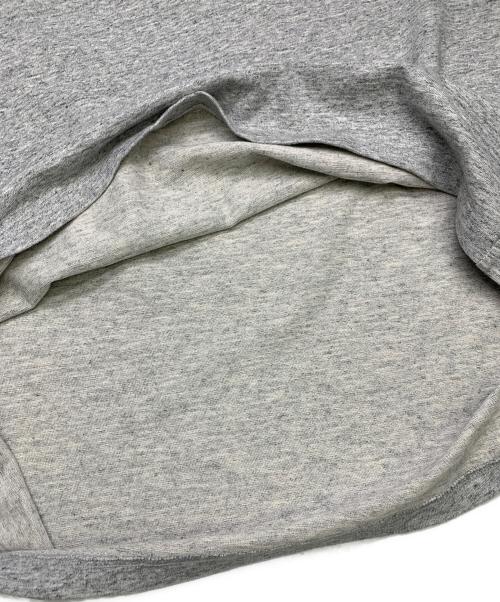 SUPREME（シュプリーム）SUPREME (シュプリーム) Supreme　Tシャツ グレー サイズ:XLの古着・服飾アイテム