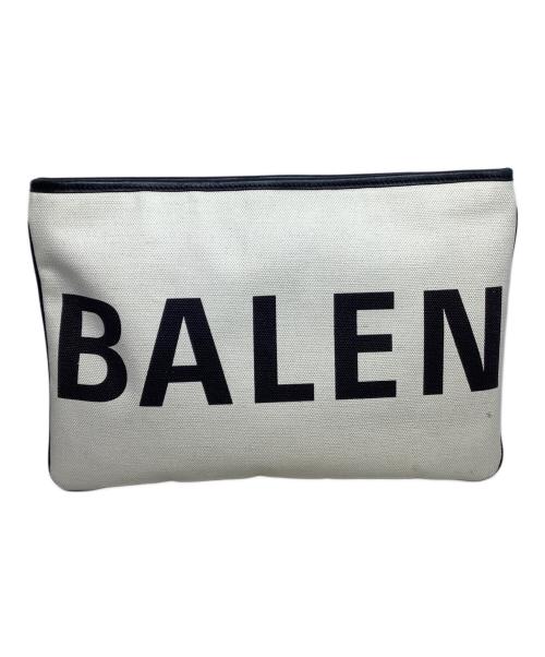 BALENCIAGA（バレンシアガ）BALENCIAGA (バレンシアガ) BALENCIAGA　シアリングロゴ　ホワイト×ブラック　ポーチ ホワイト×ブラックの古着・服飾アイテム