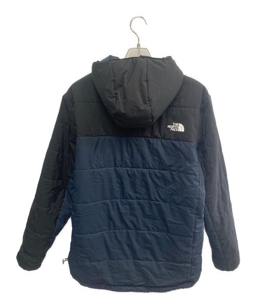 THE NORTH FACE（ザ ノース フェイス）THE NORTH FACE (ザ ノース フェイス) THE NORTH FACE　ネイビー×ブラック　中綿ジャケット ネイビー×ブラック サイズ:SIZE XLの古着・服飾アイテム