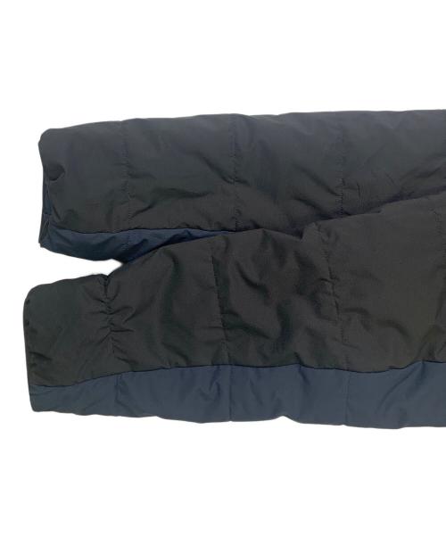 THE NORTH FACE（ザ ノース フェイス）THE NORTH FACE (ザ ノース フェイス) THE NORTH FACE　ネイビー×ブラック　中綿ジャケット ネイビー×ブラック サイズ:SIZE XLの古着・服飾アイテム
