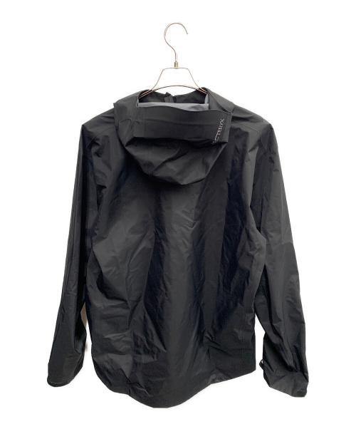 ARC'TERYX（アークテリクス）ARC'TERYX (アークテリクス) ARC'TERYX　ブラック　ベータジャケット ブラック サイズ:SIZE Mの古着・服飾アイテム