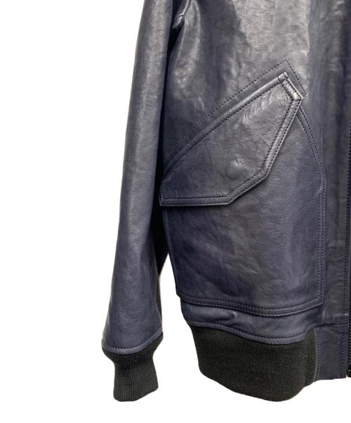 AVIREX（アヴィレックス）AVIREX (アヴィレックス) ACO CROSSOVER CWU PARKAR 24AW　レザージャケット ネイビー サイズ:XLの古着・服飾アイテム