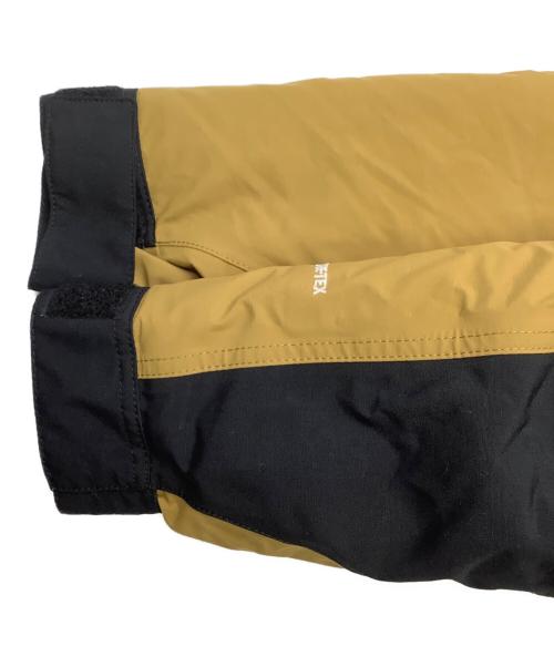 THE NORTH FACE（ザ ノース フェイス）THE NORTH FACE (ザ ノース フェイス) THE NORTH FACE マウンテンダウンジャケット ベージュ×ブラック サイズ:Sの古着・服飾アイテム