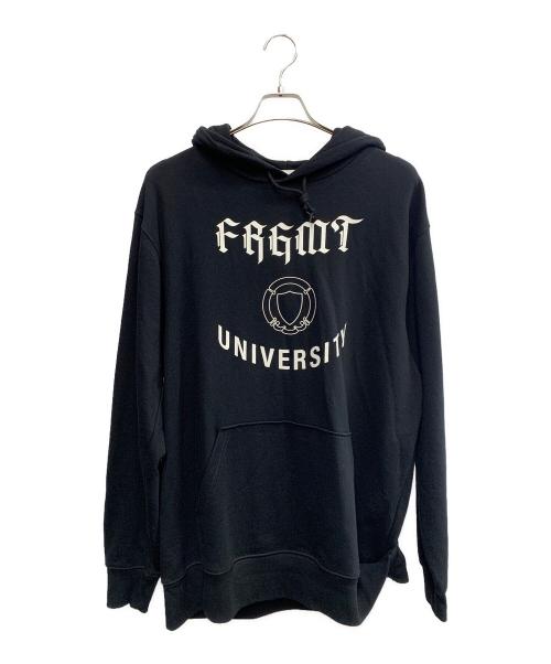 FRAGMENT UNIVERSITY（フラグメント ユニバーシティ）FRAGMENT UNIVERSITY (フラグメント ユニバーシティ) FRAGMENT UNIVERSITY　ブラック×ホワイト　プルオーバーパーカー ブラック×ホワイト サイズ:SIZE XLの古着・服飾アイテム