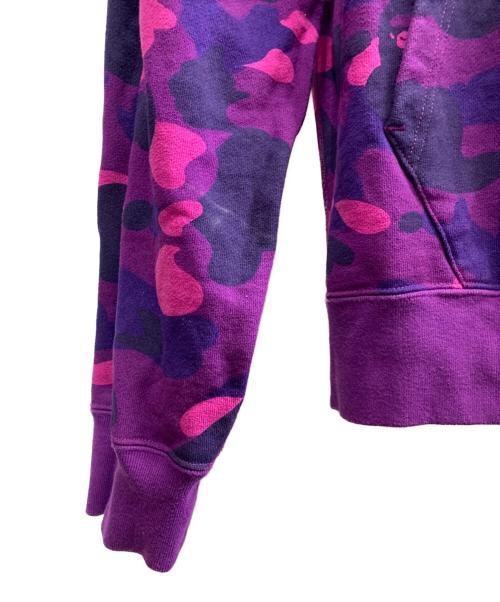 A BATHING APE（アベイシングエイプ）A BATHING APE (アベイシングエイプ) UNDEFEATED (アンディフィーテッド) A BATHING APE×UNDEFEATED　パーカー パープル サイズ:XLの古着・服飾アイテム