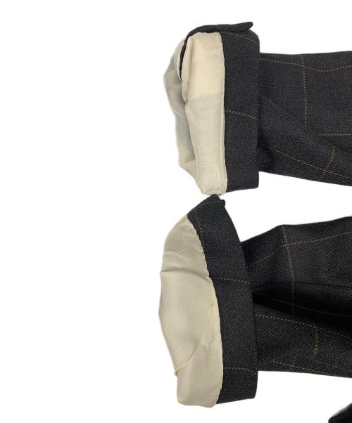 BRIONI（ブリオーニ）BRIONI (ブリオーニ) BRIONI　	グレー　チェック　FINISSIMO　テーラードジャケット グレー サイズ:不明の古着・服飾アイテム