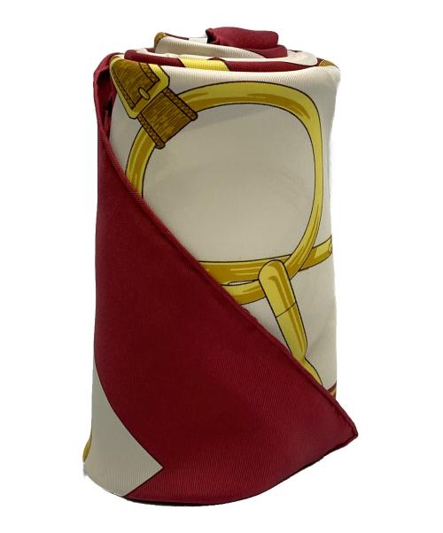 HERMES（エルメス）HERMES (エルメス) HERMES　カレ90　ホワイト×レッド　シルクスカーフ ホワイト×レッドの古着・服飾アイテム
