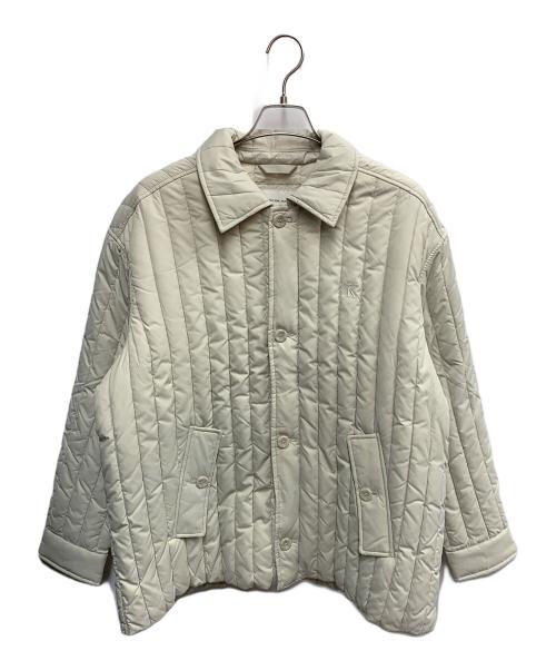 Calvin Klein Jeans（カルバンクラインジーンズ）Calvin Klein Jeans (カルバンクラインジーンズ) Calvin Klein Jeans　ベージュ　中綿ジャケット ベージュ サイズ:SIZE M 未使用品の古着・服飾アイテム