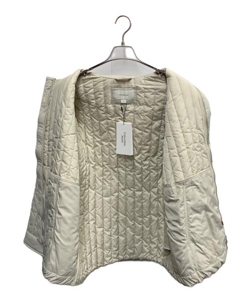 Calvin Klein Jeans（カルバンクラインジーンズ）Calvin Klein Jeans (カルバンクラインジーンズ) Calvin Klein Jeans　ベージュ　中綿ジャケット ベージュ サイズ:SIZE M 未使用品の古着・服飾アイテム