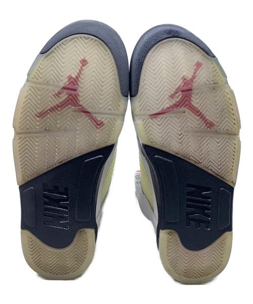 NIKE（ナイキ）NIKE (ナイキ) NIKE　ホワイト×レッド　ハイカットスニーカー ホワイト×レッド サイズ:SIZE 27cmの古着・服飾アイテム