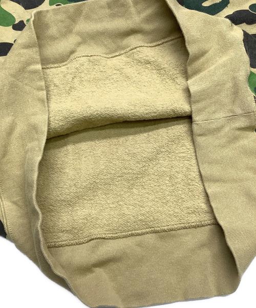 A BATHING APE（アベイシングエイプ）A BATHING APE (アベイシングエイプ) A BATHING APE　パーカー オリーブ サイズ:Mの古着・服飾アイテム