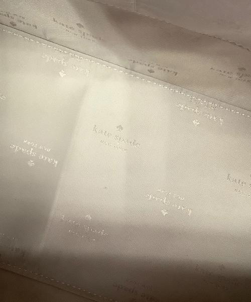 Kate Spade（ケイトスペード）Kate Spade (ケイトスペード) スペードフラワーコーテッドキャンバス トート ベージュの古着・服飾アイテム