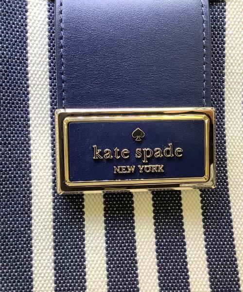 Kate Spade（ケイトスペード）Kate Spade (ケイトスペード) リーガンストライプキャンバスバケットバッグ ネイビー×ホワイトの古着・服飾アイテム