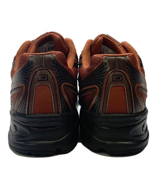 NEW BALANCE（ニューバランス）NEW BALANCE (ニューバランス) NEW BALANCE　ブラウン×ブラック　スニーカー ブラウン×ブラック サイズ:SIZE 26.5cmの古着・服飾アイテム