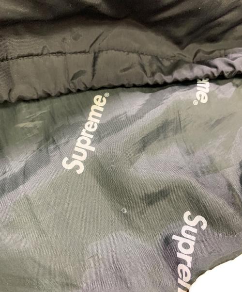 SUPREME（シュプリーム）SUPREME (シュプリーム) HOODED LOGO HALF ZIP POLLOVER ブラック サイズ:Mの古着・服飾アイテム