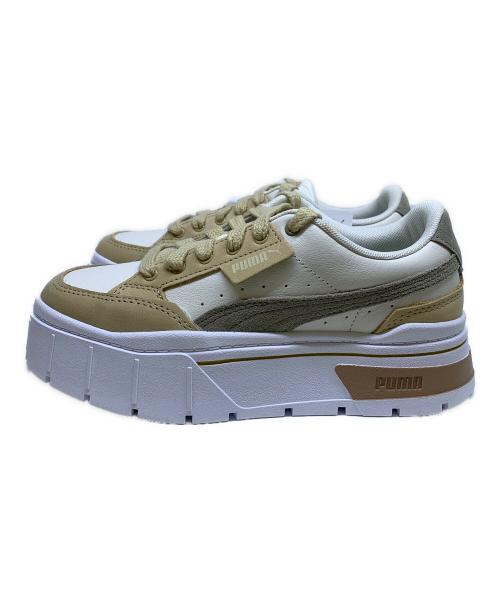 PUMA（プーマ）PUMA (プーマ) PUMA　ベージュ×ホワイト　MAYZE STACK LUXE　ローカットスニーカー ベージュ×ホワイト サイズ:SIZE 23cmの古着・服飾アイテム
