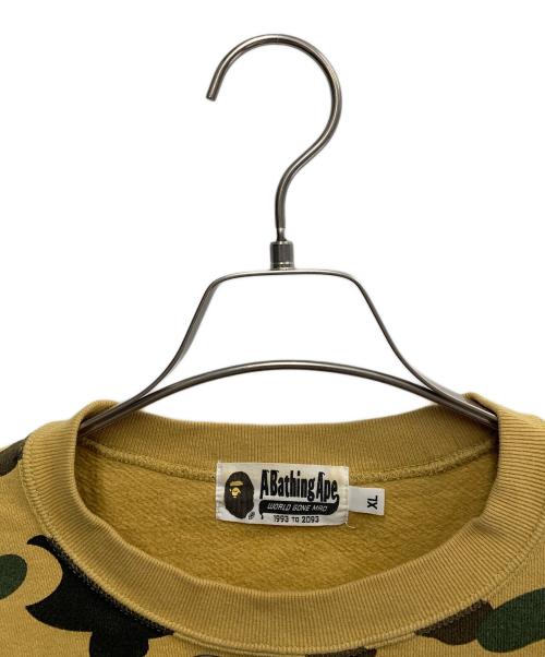 A BATHING APE（アベイシングエイプ）A BATHING APE (アベイシングエイプ) A BATHING APE　カーキ　カモフラージュ柄　スウェット カーキ サイズ:SIZE XLの古着・服飾アイテム