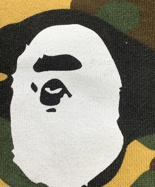 A BATHING APE（アベイシングエイプ）A BATHING APE (アベイシングエイプ) A BATHING APE　カーキ　カモフラージュ柄　スウェット カーキ サイズ:SIZE XLの古着・服飾アイテム