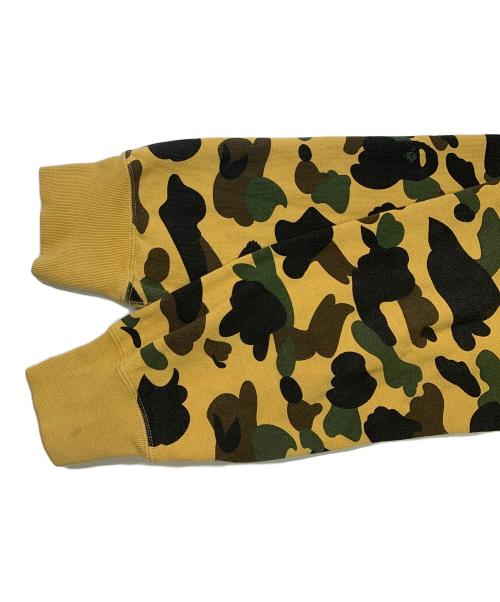 A BATHING APE（アベイシングエイプ）A BATHING APE (アベイシングエイプ) A BATHING APE　カーキ　カモフラージュ柄　スウェット カーキ サイズ:SIZE XLの古着・服飾アイテム
