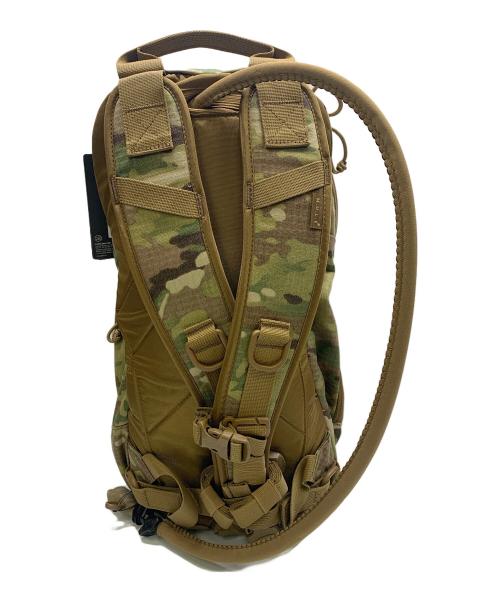 CAMELBAK（キャメルバック）CAMELBAK (キャメルバック) CAMELBAK　オリーブ　カモフラージュ　キャメルバック ハイドレーションバッグ オリーブ 未使用品の古着・服飾アイテム