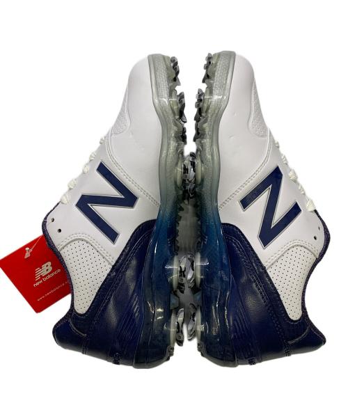 NEW BALANCE（ニューバランス）NEW BALANCE (ニューバランス) NEW BALANCE　ホワイト×ネイビー　ゴルフシューズ ホワイト×ネイビー サイズ:SIZE 24cm 未使用品の古着・服飾アイテム