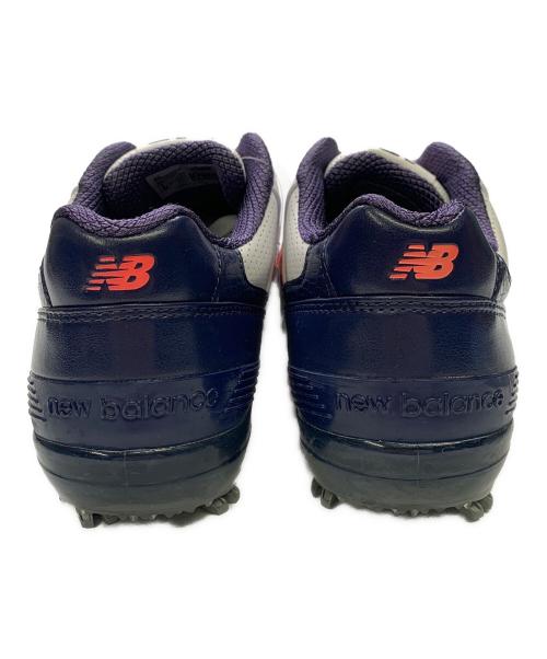 NEW BALANCE（ニューバランス）NEW BALANCE (ニューバランス) NEW BALANCE　ホワイト×ネイビー　ゴルフシューズ ホワイト×ネイビー サイズ:SIZE 24cm 未使用品の古着・服飾アイテム