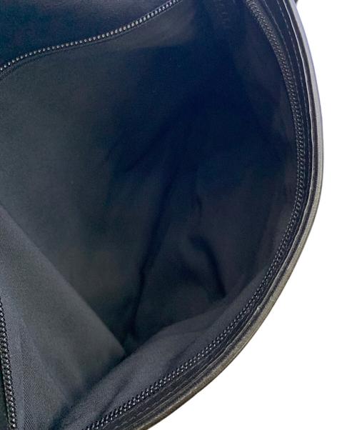 BALLY（バリー）BALLY (バリー) BALLY　ブラック　レザーショルダーバッグ ブラックの古着・服飾アイテム