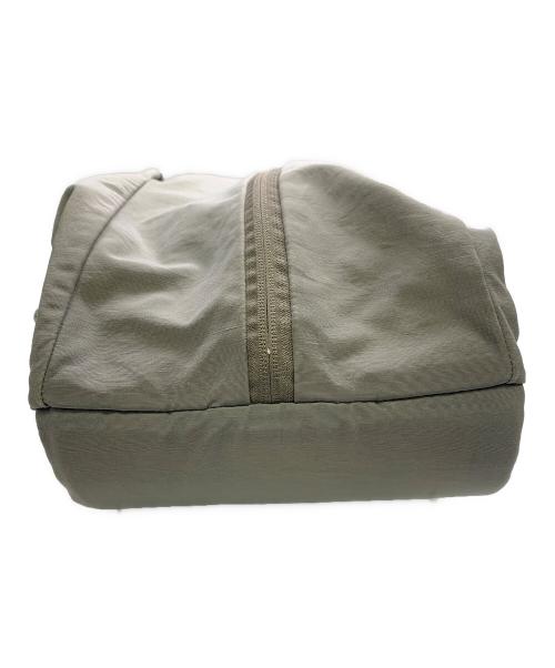 CAMPER（カンペール）CAMPER (カンペール) CAMPER　グレー　リュック グレーの古着・服飾アイテム