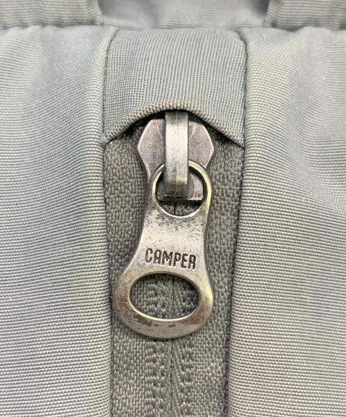 CAMPER（カンペール）CAMPER (カンペール) CAMPER　グレー　リュック グレーの古着・服飾アイテム