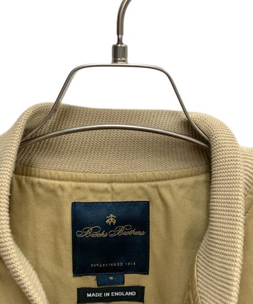 BROOKS BROTHERS（ブルックスブラザーズ）BROOKS BROTHERS (ブルックスブラザーズ) BROOKS BROTHERS　ベージュ　コットンギャバジン カップショルダー ダービージャケット ベージュ サイズ:SIZE Mの古着・服飾アイテム