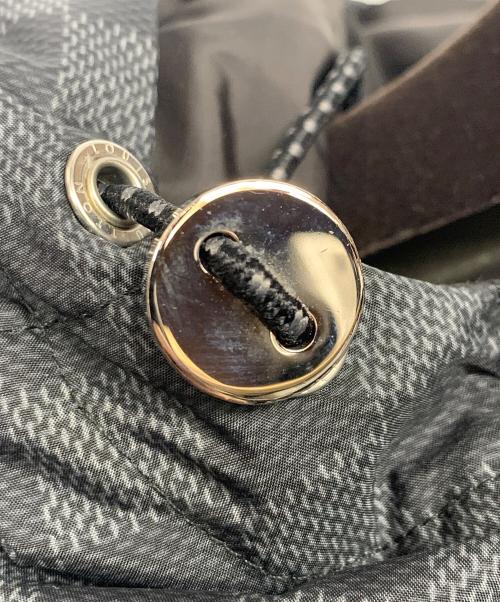 LOUIS VUITTON（ルイ ヴィトン）LOUIS VUITTON (ルイ ヴィトン) LOUIS VUITTON　ダミエグラフィットリバーシブルダウンジャケット　 ブラック サイズ:SIZE 52の古着・服飾アイテム