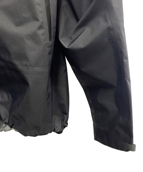 ARC'TERYX（アークテリクス）ARC'TERYX (アークテリクス) ARC'TERYX　ブラック　BETA JACKET　ナイロンジャケット ブラック サイズ:SIZE Mの古着・服飾アイテム