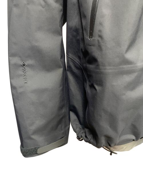 ARC'TERYX（アークテリクス）ARC'TERYX (アークテリクス) ARC'TERYX　ブラック　BETA JACKET　ナイロンジャケット ブラック サイズ:SIZE Mの古着・服飾アイテム