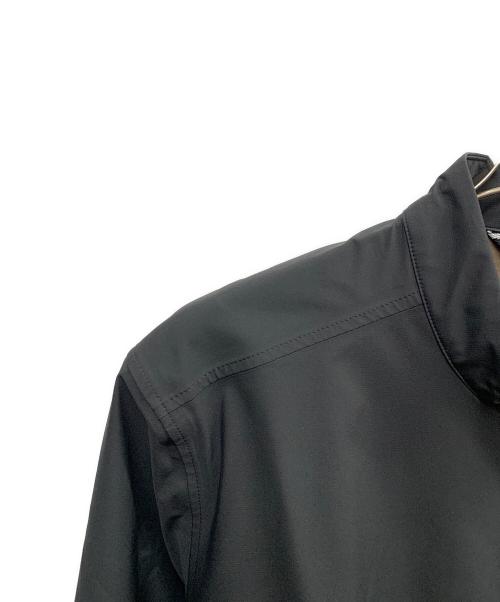 AIGLE（エーグル）AIGLE (エーグル) AIGLE　グレー　撥水 保温 3レイヤー 　ソフトシェルジャケット グレー サイズ:SIZE Lの古着・服飾アイテム