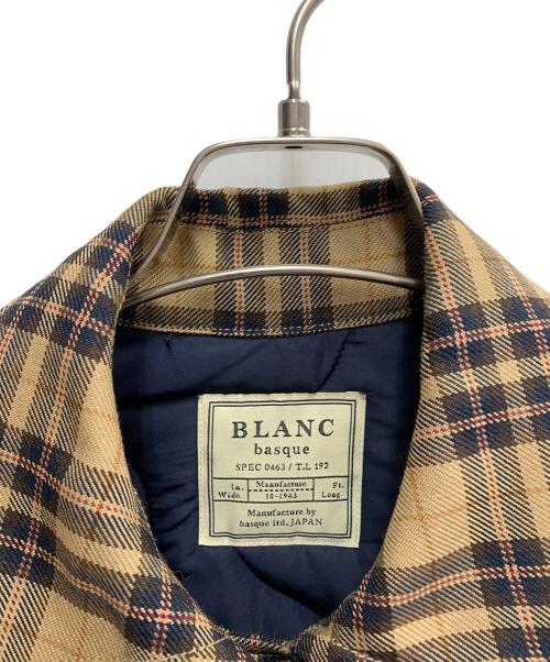 blanc basque（ブランバスク）blanc basque (ブランバスク) BLANC basque　ベージュ×ネイビー　コート ベージュ×ネイビー サイズ:SIZE Mの古着・服飾アイテム