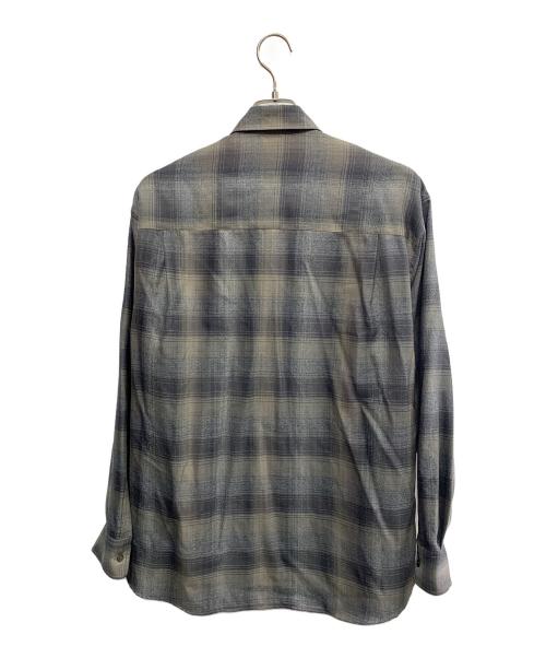 AURALEE（オーラリー）AURALEE (オーラリー) AURALEE　グレー　SUPER LIGHT WOOL CHECK SHIRT　長袖シャツ グレー サイズ:SIZE 4の古着・服飾アイテム