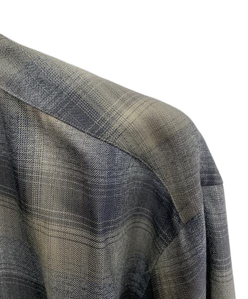 AURALEE（オーラリー）AURALEE (オーラリー) AURALEE　グレー　SUPER LIGHT WOOL CHECK SHIRT　長袖シャツ グレー サイズ:SIZE 4の古着・服飾アイテム