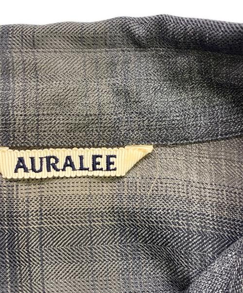 AURALEE（オーラリー）AURALEE (オーラリー) AURALEE　グレー　SUPER LIGHT WOOL CHECK SHIRT　長袖シャツ グレー サイズ:SIZE 4の古着・服飾アイテム