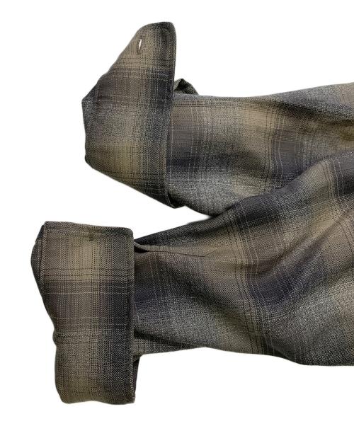 AURALEE（オーラリー）AURALEE (オーラリー) AURALEE　グレー　SUPER LIGHT WOOL CHECK SHIRT　長袖シャツ グレー サイズ:SIZE 4の古着・服飾アイテム